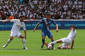 AntonioUbilla1's tweet photo. 20 diciembre 2015, Casa Blanca, partido vuelta final, LDU Quito 0 Emelec 0, el cuadro eléctrico tri campeón nacional 2013-2014-2015  #HistoriaCampeonatosEcuatorianos https://t.co/QPo6aOsgZi