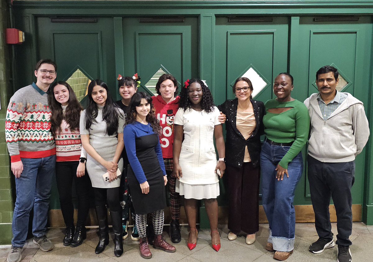 Prabodhika Mallikaratchy (@malikaratchylab) on Twitter photo Wonderful holiday greetings from <a href="/MalikaratchyLab/">Prabodhika Mallikaratchy</a>!!! <a href="/CUNYMed/">CUNY School of Medicine</a> <a href="/CUNY/">The City University of New York</a> <a href="/CityCollegeNY/">City College of NY</a> Wonderful holiday greetings from <a href="/MalikaratchyLab/">Prabodhika Mallikaratchy</a>!!! <a href="/CUNYMed/">CUNY School of Medicine</a> <a href="/CUNY/">The City University of New York</a> <a href="/CityCollegeNY/">City College of NY</a>