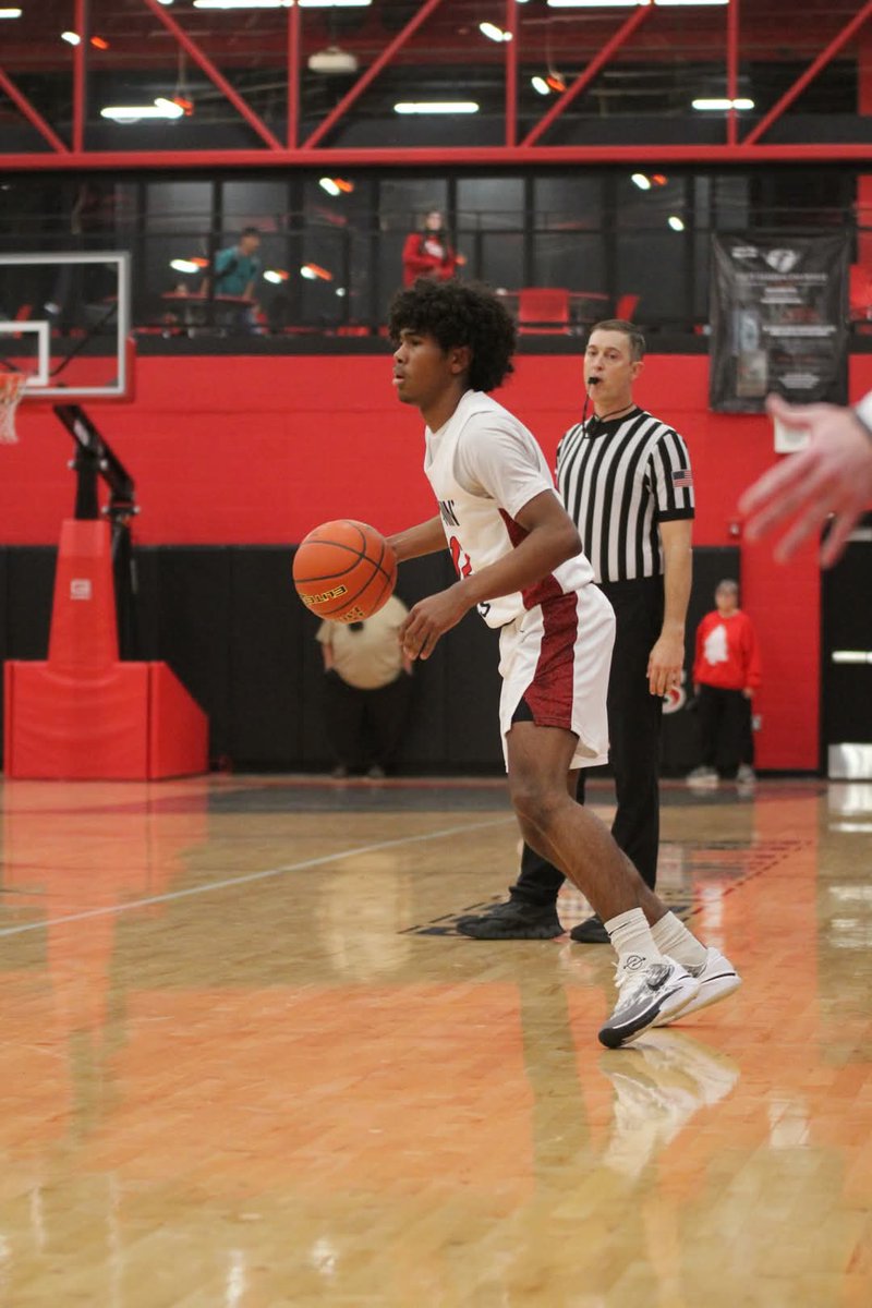 B_Law121989's tweet photo. 3 straight 30+point games for @J12global
40,5,5,7
33,9,4,2
34,8,5,1
@BYCelite @alharrison10 @CoachWhiteDB1 @PRO16League @BJenkins247 @GPShoops806 @GASOMass @GradyMajors @Coach_BJ24 https://t.co/LT3kS2xfVJ
