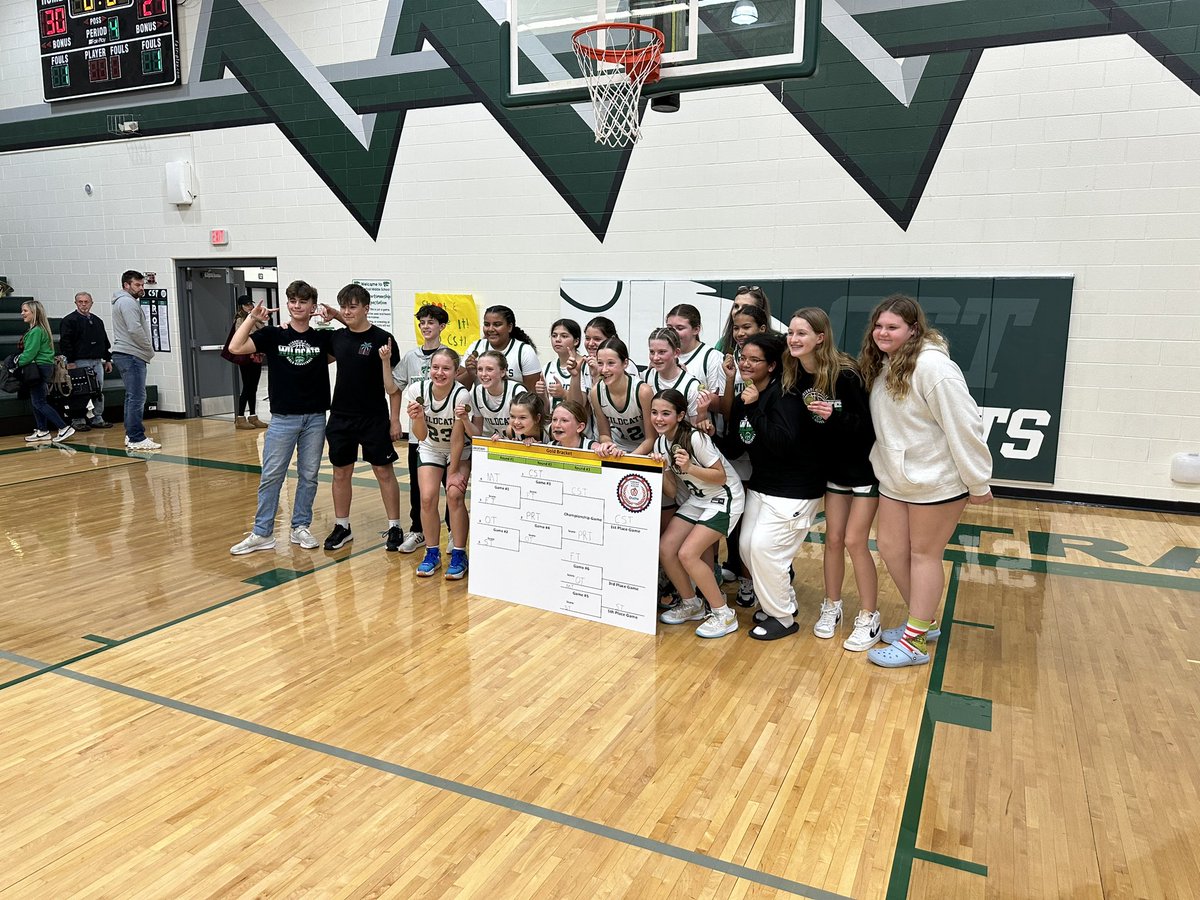 CSTWildcatsMS's tweet photo. CITY CHAMPS!!! 7GBB!!! https://t.co/ucGcuSmmlY