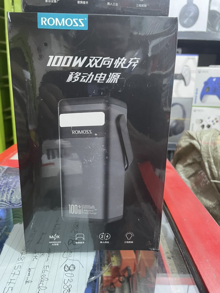 Val Gadgets tweet media