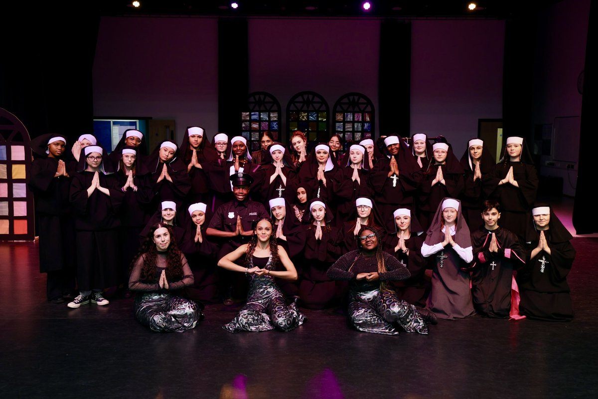 BA Performing Arts tweet media