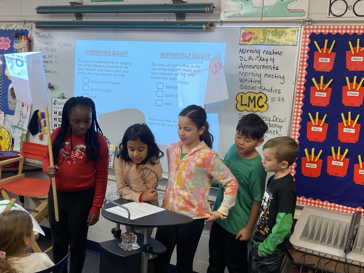 Mrs. Duffer tweet media