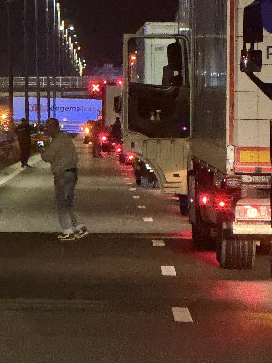 Joris-Jan Stigter tweet media