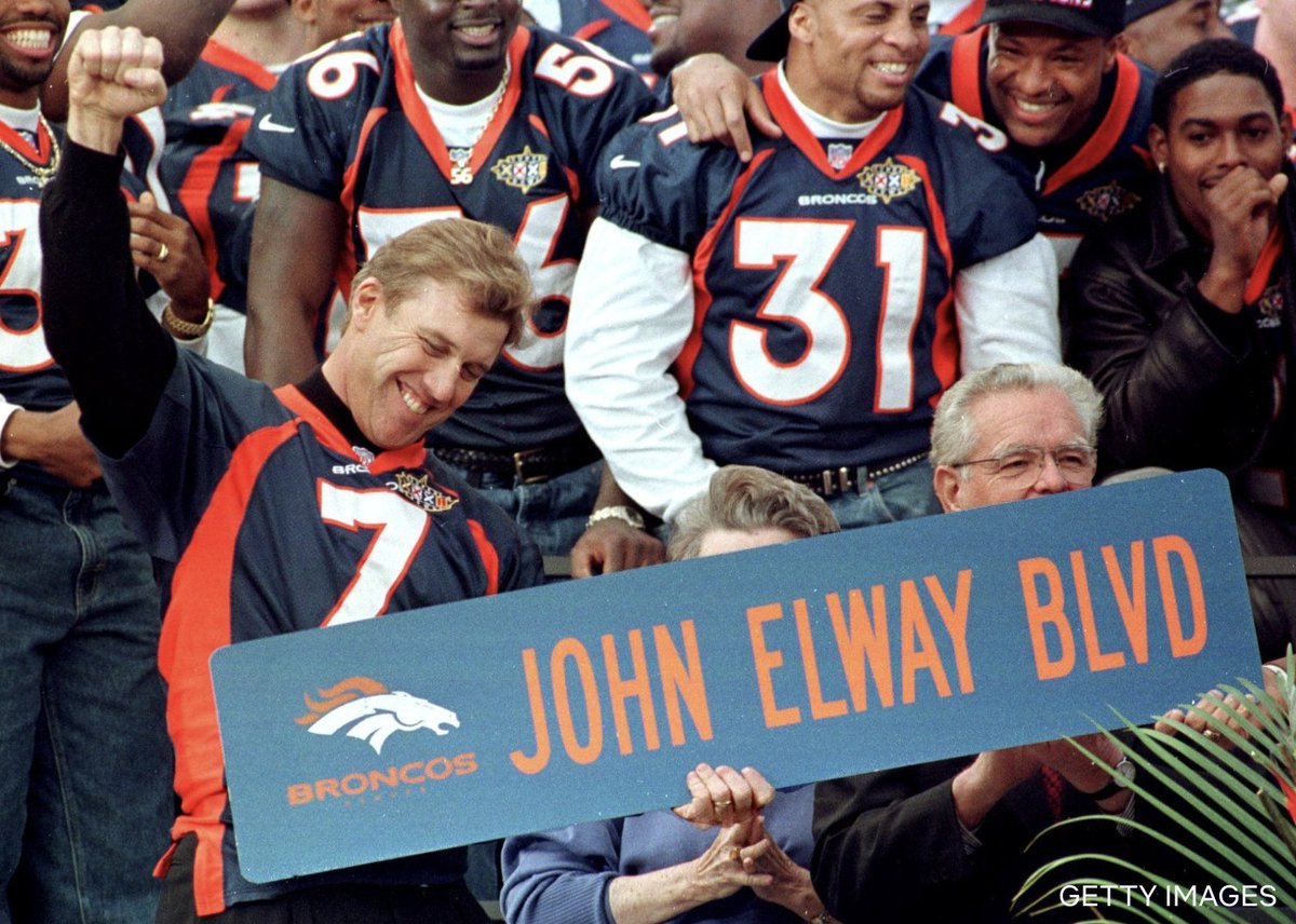 netflix's tweet image. ELWAY, a new documentary following the life and career of pro football legend John Elway, is coming to Netflix.

From Netflix, Skydance Sports, NFL Films, and Peyton Manning&apos;s Omaha Productions.