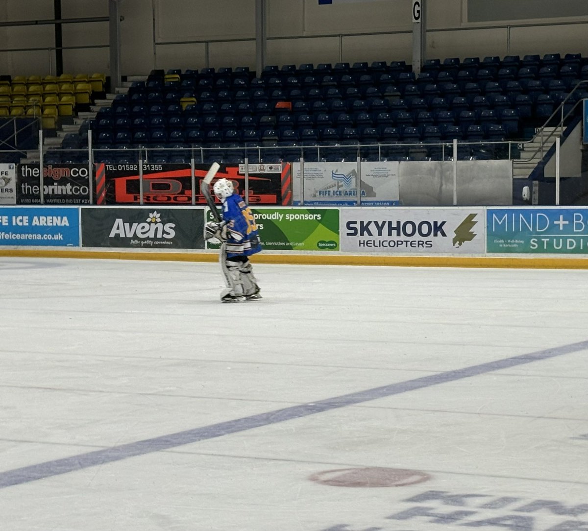 Kerryb2988's tweet photo. Keep tracking that puck , forever my 35 https://t.co/NggHvCALcR