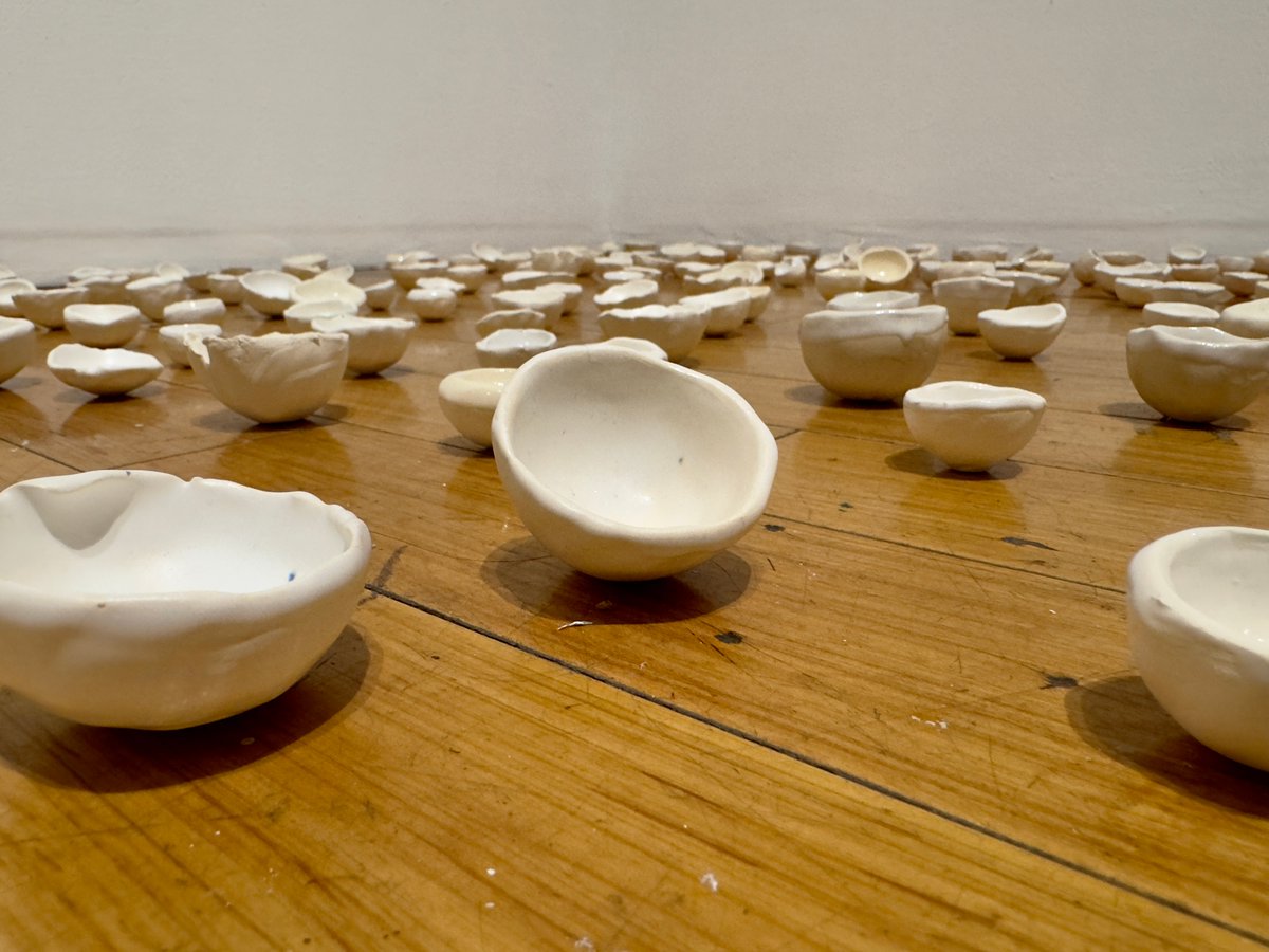 Red Head Gallery tweet media