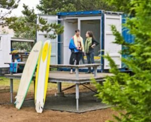 ConContainers's tweet photo. 🫡  Aquí están los principales 6 errores en la construcción de una casa container. Esta tendencia de construcción con containers no es sorprendente, ya que las casas de containers son: Ecológicas, Asequibles e Increíblemente fuertes.
Para ...  #casapropia https://t.co/IdDCGbpeNS https://t.co/dltaVwixIA