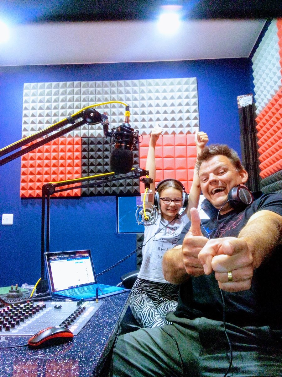 Big AL (@bigalsound) on Twitter photo After a very busy 2024, I can't wait to get going into 2025. But WaitโI'm back on <a href="/SoundRadio1031/">Sound Radio 103.1</a> on Christmas morning spreading Christmas cheer with many other presenters. 2024 is not over yet. #NWalesHour #radioshow #Christmas After a very busy 2024, I can't wait to get going into 2025. But WaitโI'm back on <a href="/SoundRadio1031/">Sound Radio 103.1</a> on Christmas morning spreading Christmas cheer with many other presenters. 2024 is not over yet. #NWalesHour #radioshow #Christmas