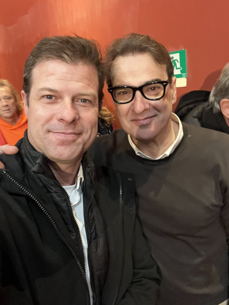 MrSerBrotons's tweet photo. El gran @luismerlo_actor 😃 https://t.co/hfyF5OJdTs
