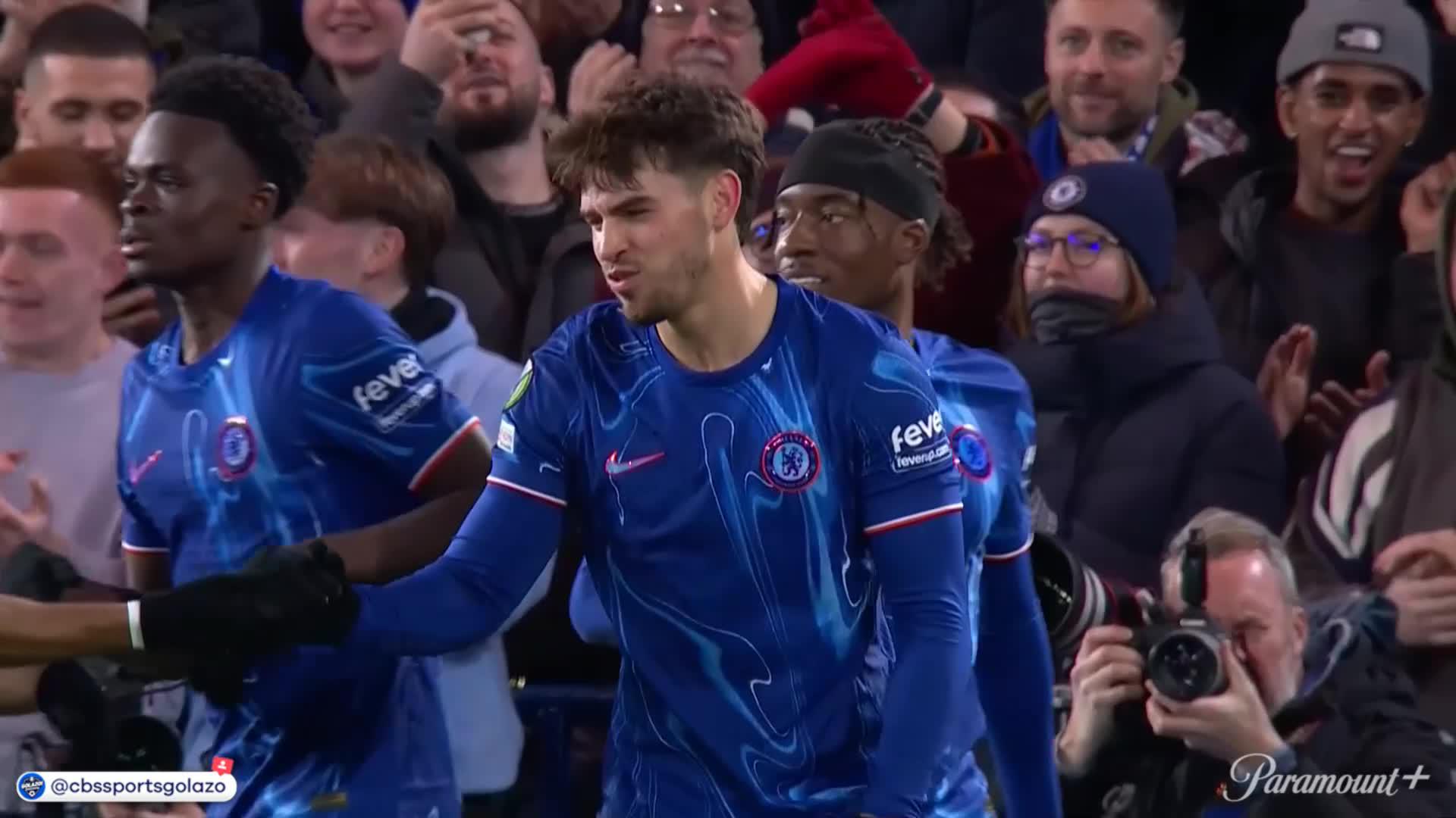 Brutal error from Shamrock Rovers in defense and Marc Guiu capitalizes for Chelsea ⚡