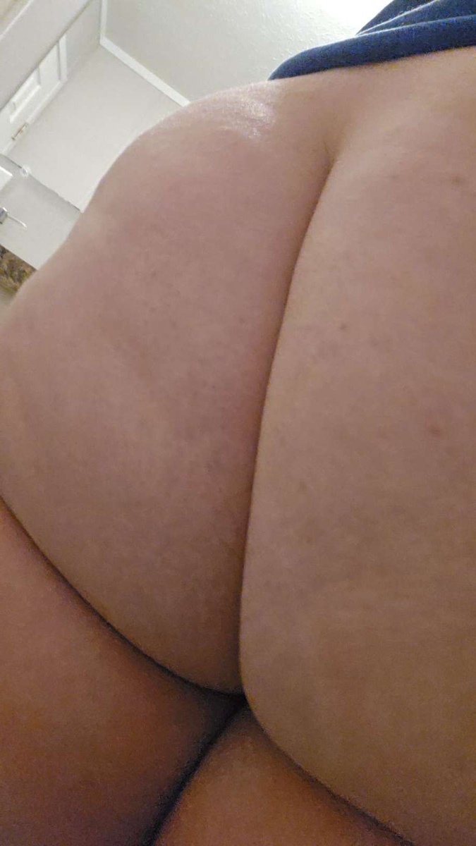 kittenevil1002's tweet photo. This booty is waiting mrs.thrones on pornhub and onlyfans https://t.co/GzbTuqV1JS