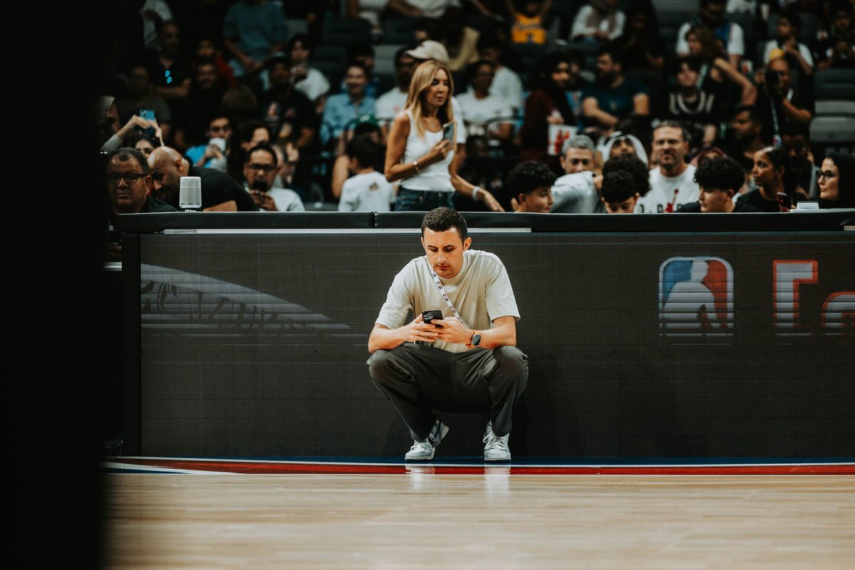 cameron_mclay's tweet photo. Delighted to share that I’m starting a new position as Manager - Content Producer at National Basketball Association (NBA)!

Excited for the next chapter as we continue to drive growth across our key markets in Europe and the Middle East 🏀🤳 https://t.co/3vD4d4yGLW