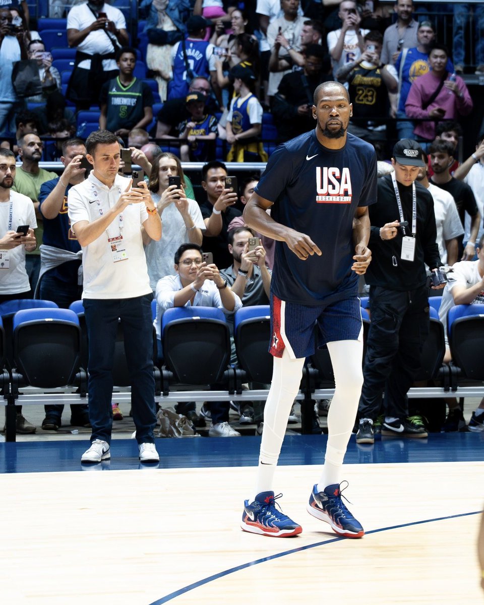 cameron_mclay's tweet photo. Delighted to share that I’m starting a new position as Manager - Content Producer at National Basketball Association (NBA)!

Excited for the next chapter as we continue to drive growth across our key markets in Europe and the Middle East 🏀🤳 https://t.co/3vD4d4yGLW