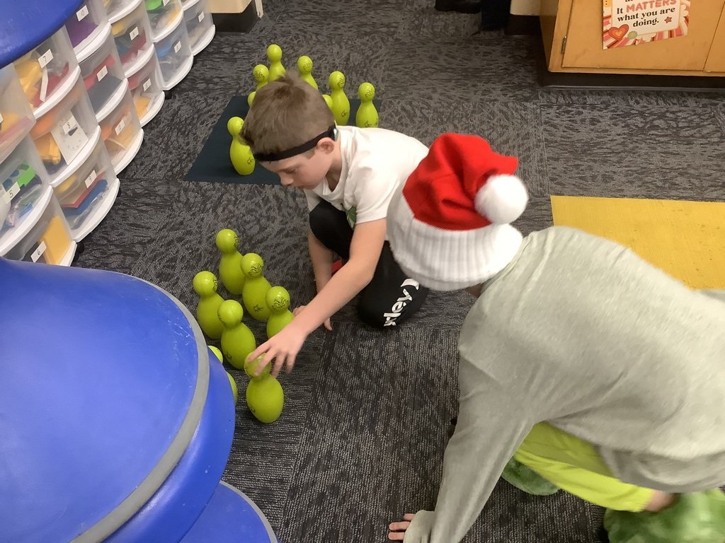 AberdeenOMT's tweet photo. Grinch Day Games! #ASDOMT #AberdeenPublicSchools https://t.co/lwXmyXrIHM