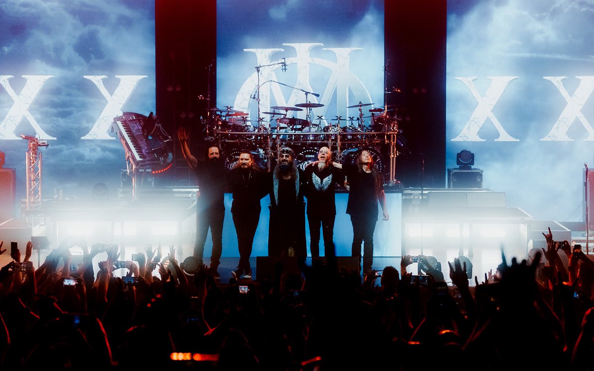 dreamtheaternet's tweet photo. Obrigado Porto Alegre and all our Brazilian 🇧🇷 fans for making these shows so memorable! 

📸 @WorkByWolfe https://t.co/QcVKiAsVQ4