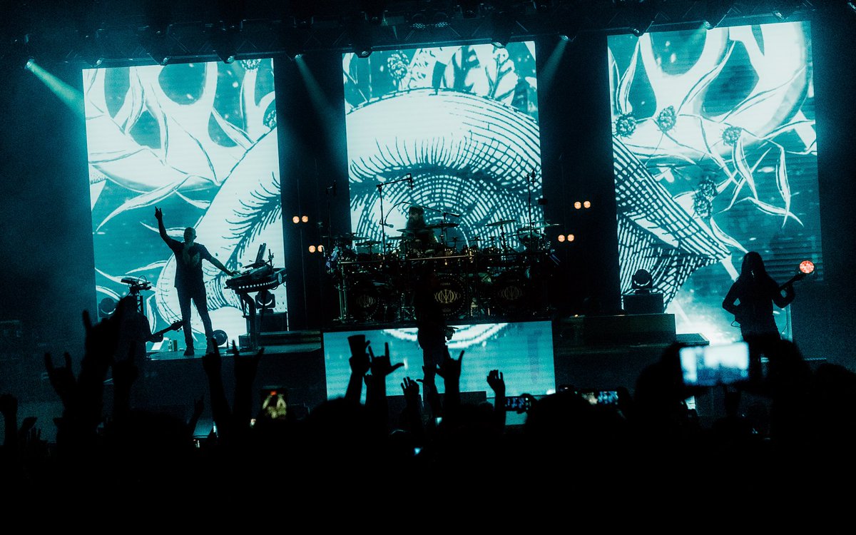 dreamtheaternet's tweet photo. Obrigado Porto Alegre and all our Brazilian 🇧🇷 fans for making these shows so memorable! 

📸 @WorkByWolfe https://t.co/QcVKiAsVQ4
