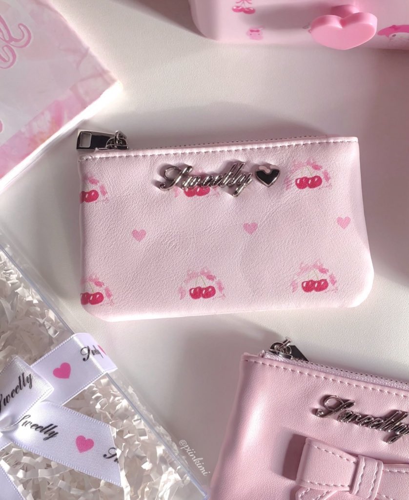 sweetly girl! ⁺˳ . ♡  ྀ