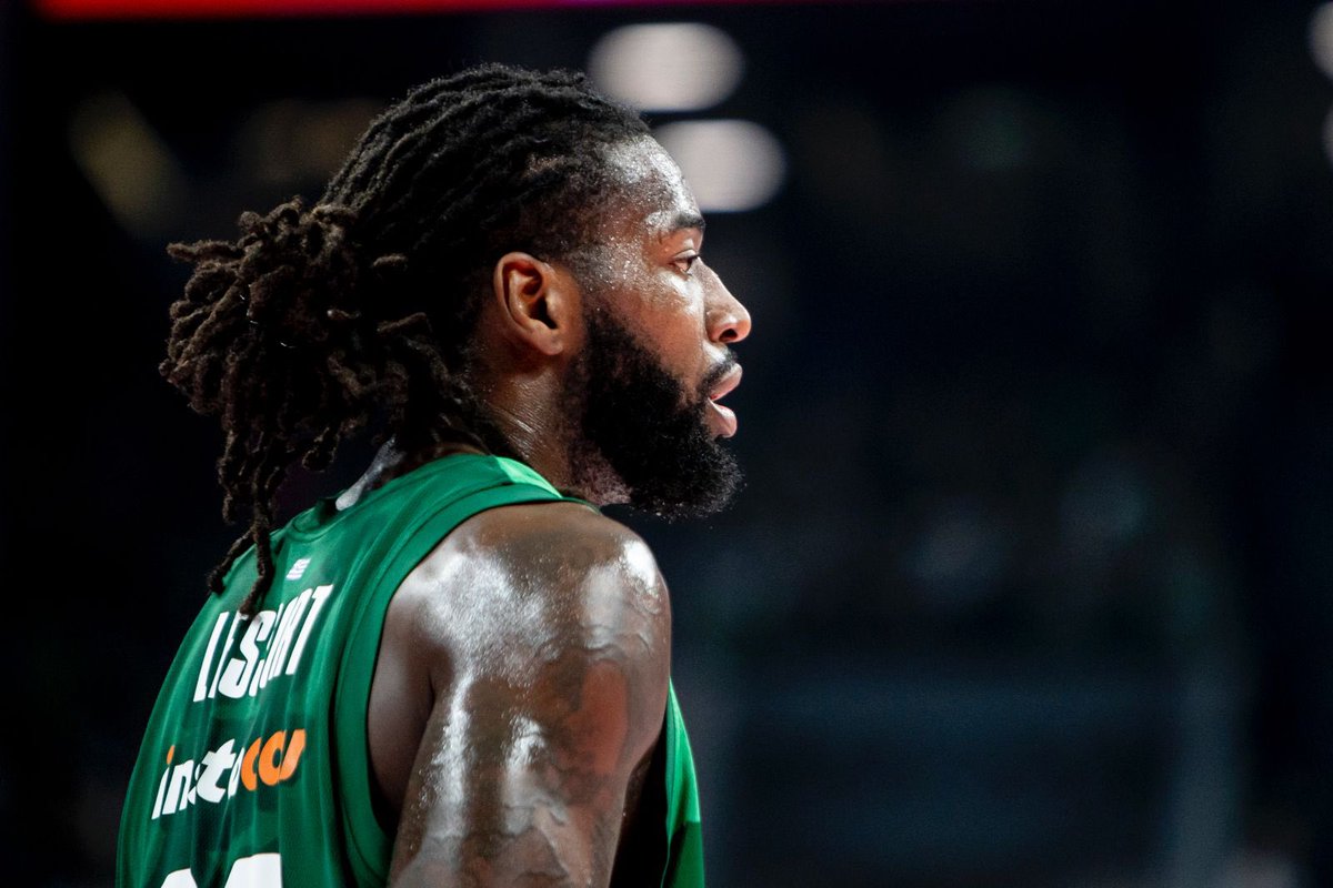 Our best wishes to Mathias Lessort after his injury in today's game. All our support and strength. 

Get well soon, Mathias!