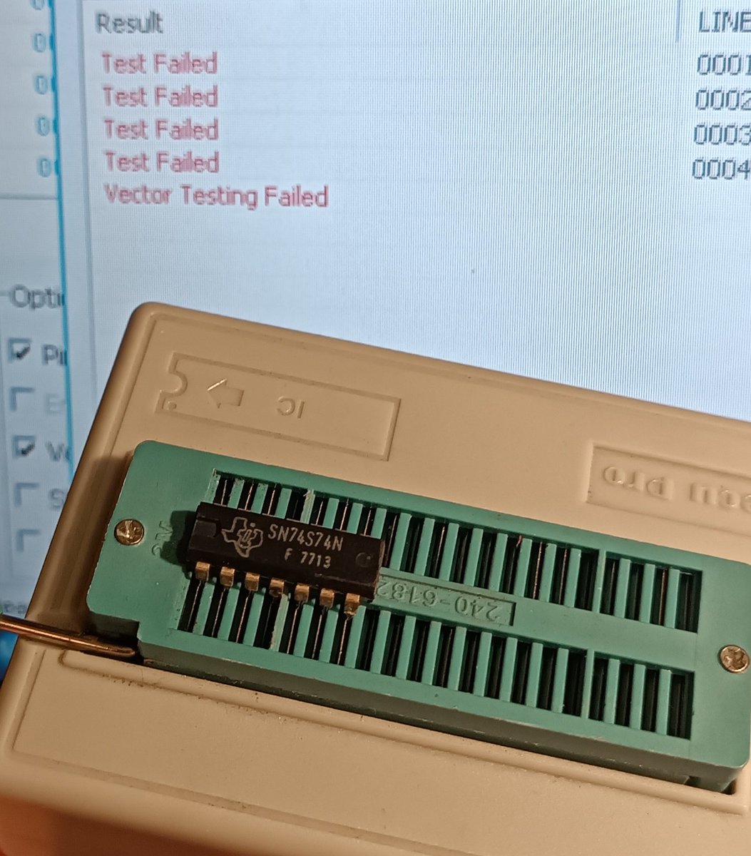 Retro Nora💾 tweet media