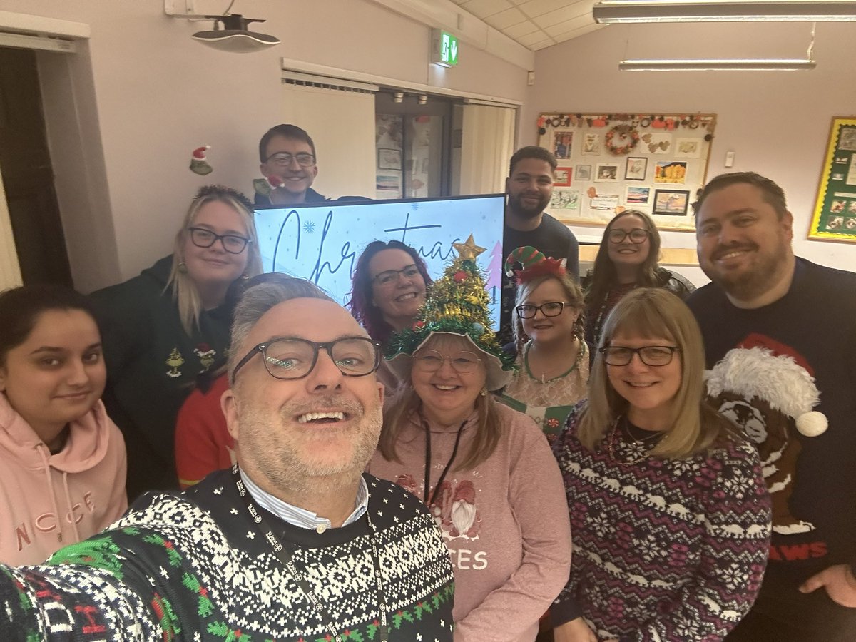 Paul Bytheway tweet media