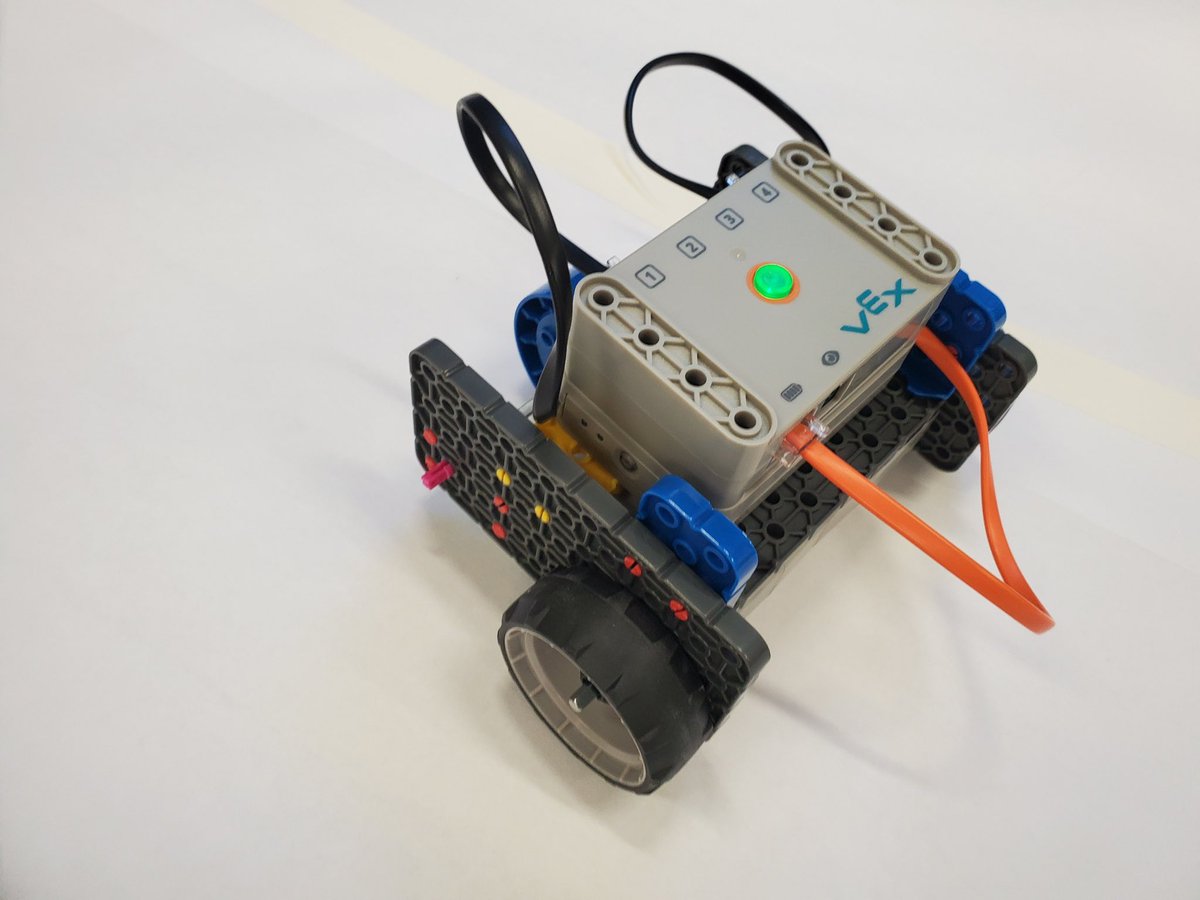 CareerTech_TPSD's tweet image. &quot;This is the most fun I&apos;ve had in class all year!&quot; -Asher #ExploringComputerScience #robotics #VEXgo