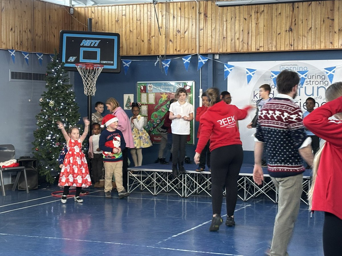Langfaulds Primary School & LCR (@langfauldsps) on Twitter photo A huge thank you to our amazing friends from <a href="/PEEK_SCOT/">PEEK - Possibilities for Each and Every Kid</a> who helped us celebrate with some festive fun at our Christmas parties yesterday! 🎅🏼❤️🎄 A huge thank you to our amazing friends from <a href="/PEEK_SCOT/">PEEK - Possibilities for Each and Every Kid</a> who helped us celebrate with some festive fun at our Christmas parties yesterday! 🎅🏼❤️🎄