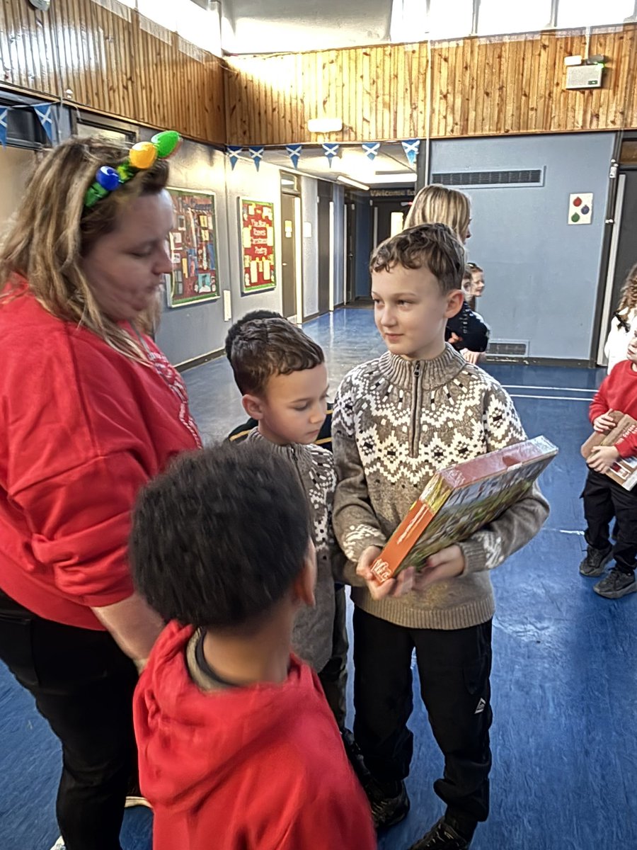 Langfaulds Primary School & LCR tweet media