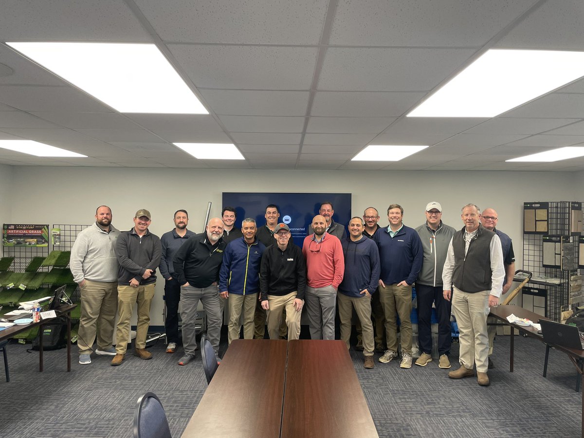 AZBrianHurley's tweet photo. @EwingOutdoor golf training 2024 is a wrap.  These new professionals are ready to set the world on 🔥!  Look out. 💪💪💪💪 https://t.co/Znfg7omCpm