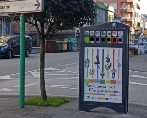 carballo_gal's tweet photo. O Concello de Carballo duplica o número de minipuntos limpos de proximidade para facilitar a reciclaxe. Os tres novos minipuntos están situados nos barrios da Milagrosa, O Chorís e O Hospital-San Cristovo.

+ info 👉 https://t.co/eONUx9lLBM https://t.co/hBx28cixV1