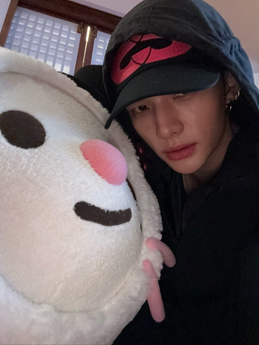 HwangHyunjinCL's tweet photo. Mensaje enviado por Hyunjin en 💭
🏷 Trad Eng:
Message sent by Hyunjin at 💭
⌦ cr. hyunjinpost
「 🦋 」#Hyunjin #현진 #스트레이키즈현진 #StrayKidss https://t.co/WzvRBQRVTa