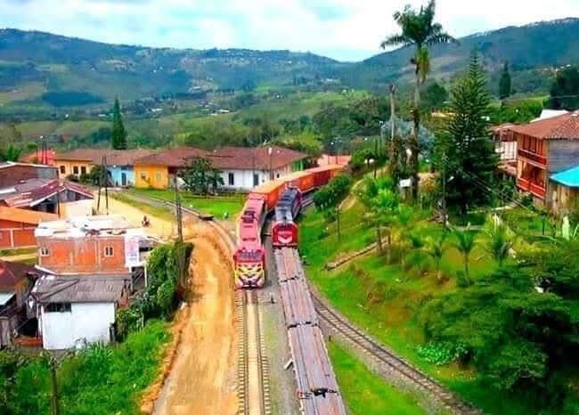 Wilson_Suaza_'s tweet photo. 🔴SE ACTIVA EL TREN EN COLOMBIA. 

¿Apoyas su regreso?

Sí = dale 1
No = dale 2 https://t.co/ICywRZdcci