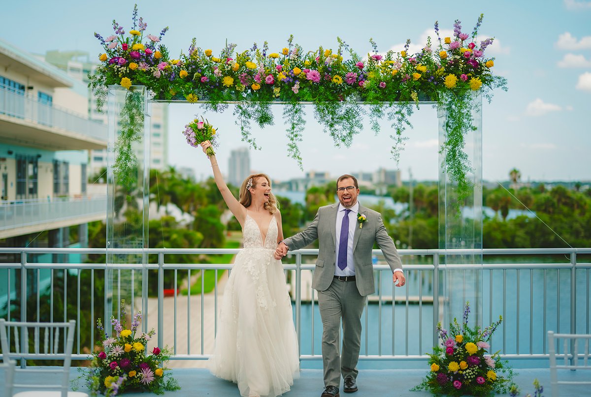 Sip, sip, hooray! Join us for CMA's Sip and Sea Bridal Show and Open House to preview all that our beautiful venue has to offer for your special day. Register now: cmaquarium.org/event/sip-sea-…