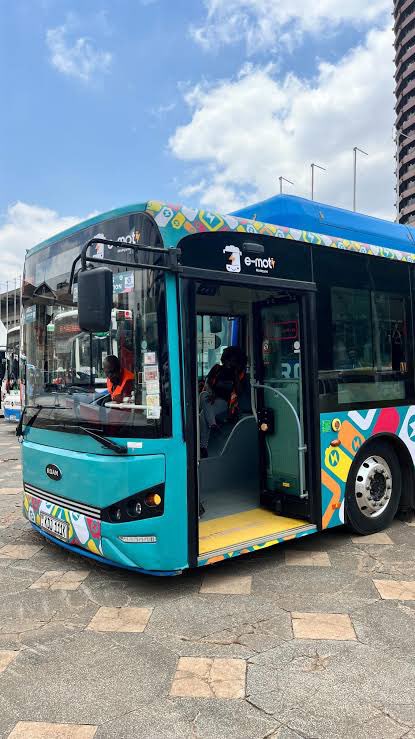 Alan_Mwangi's tweet photo. @moneyacademyKE I’ve got two of my founders already working on this with a successful route from Kitengela to town that’s been running for 3 months. 

✅ Affordable
✅ Reliable 
✅ On time
✅ Electric and Sustainable 

Pretty sure we’ll beat them to it. Watch the space 🚀 https://t.co/zBUfVBWwq2