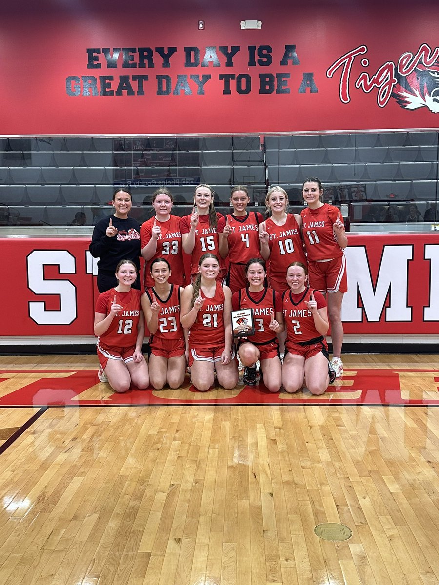 So proud of these girls! 
St. James JV Tournament Champs! 🥇 
#ToughWins <a href="/coachtwells05/">Terry Wells</a> <a href="/STJ_Activities/">STJ Activities/Athletics</a> <a href="/STJSchools/">STJ Schools</a>