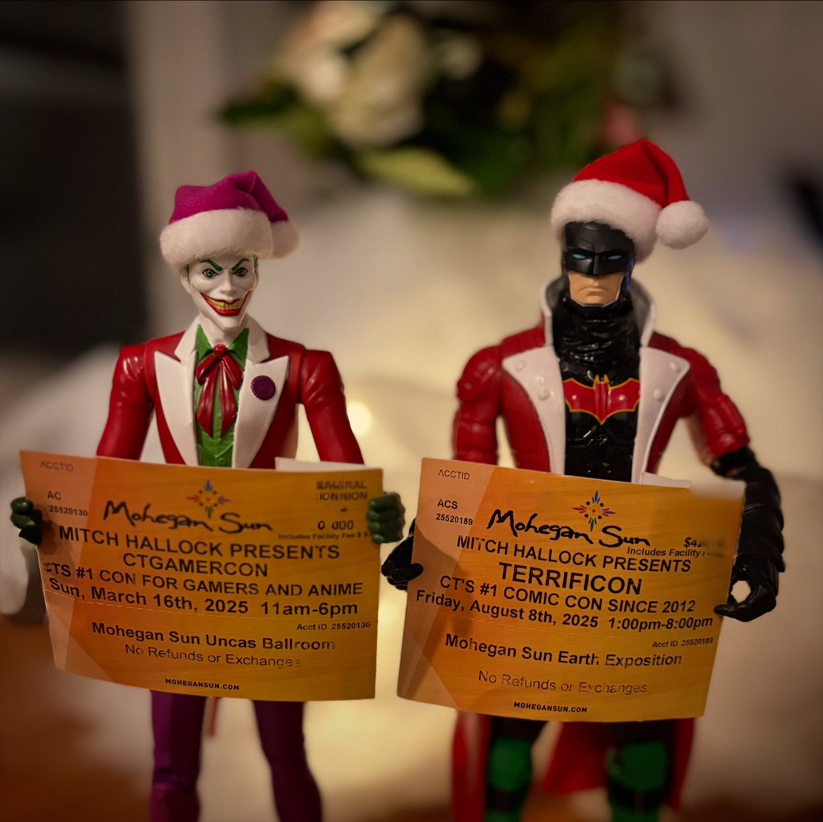Naughty or Nice? TERRIFICON and CTGAMERCON make great holiday gifts for Jokers or Heroes on your list - pick yours up today at select comic shops, Mohegan Sun or online.  #terrificon #ctgamercon #connecticut #tickets