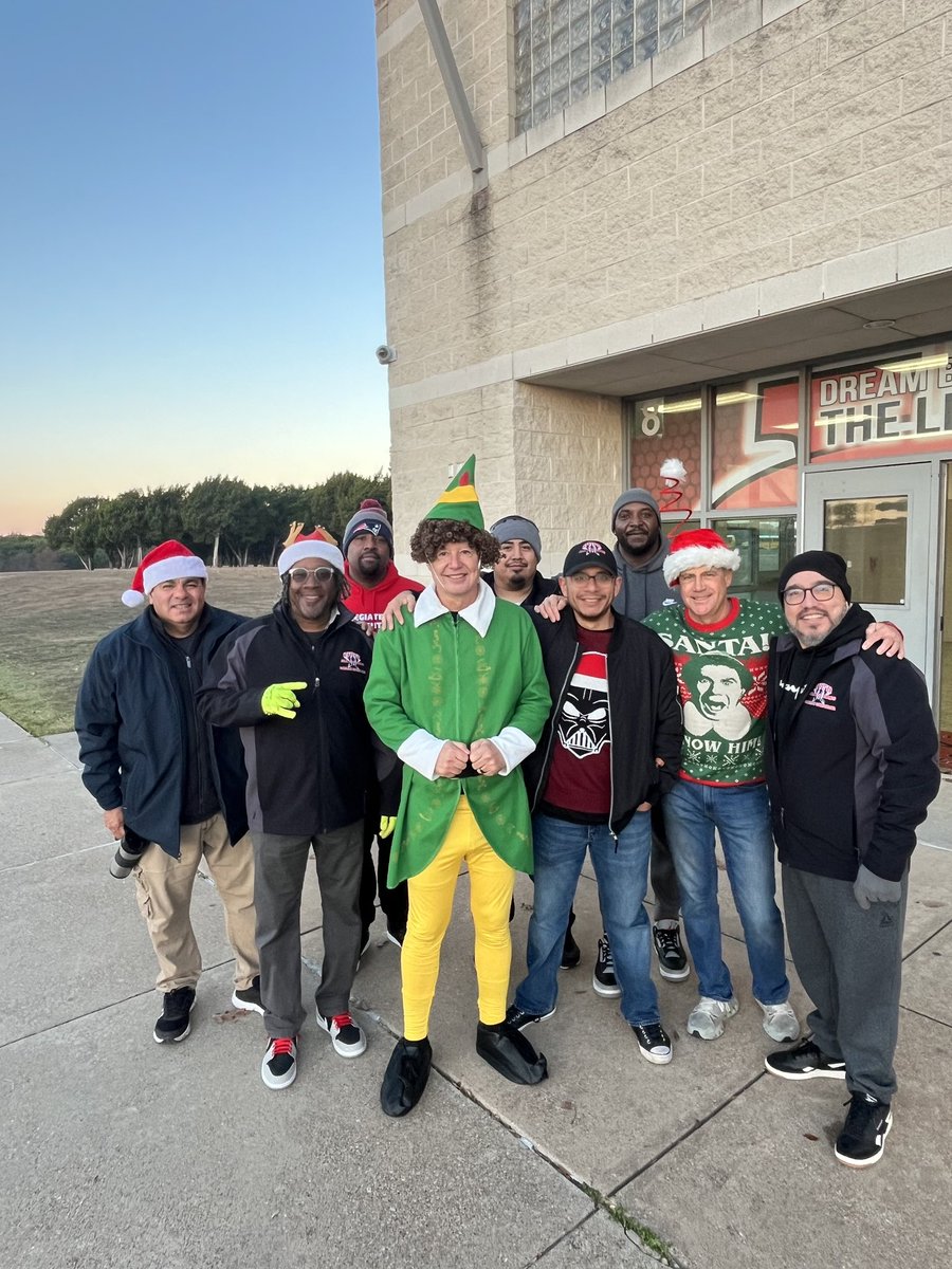 Collegiate HS and Academy All Pro Dads are definitely in the holiday spirit after car line duty this morning! And yes, that’s our Police Chief in green😂!!