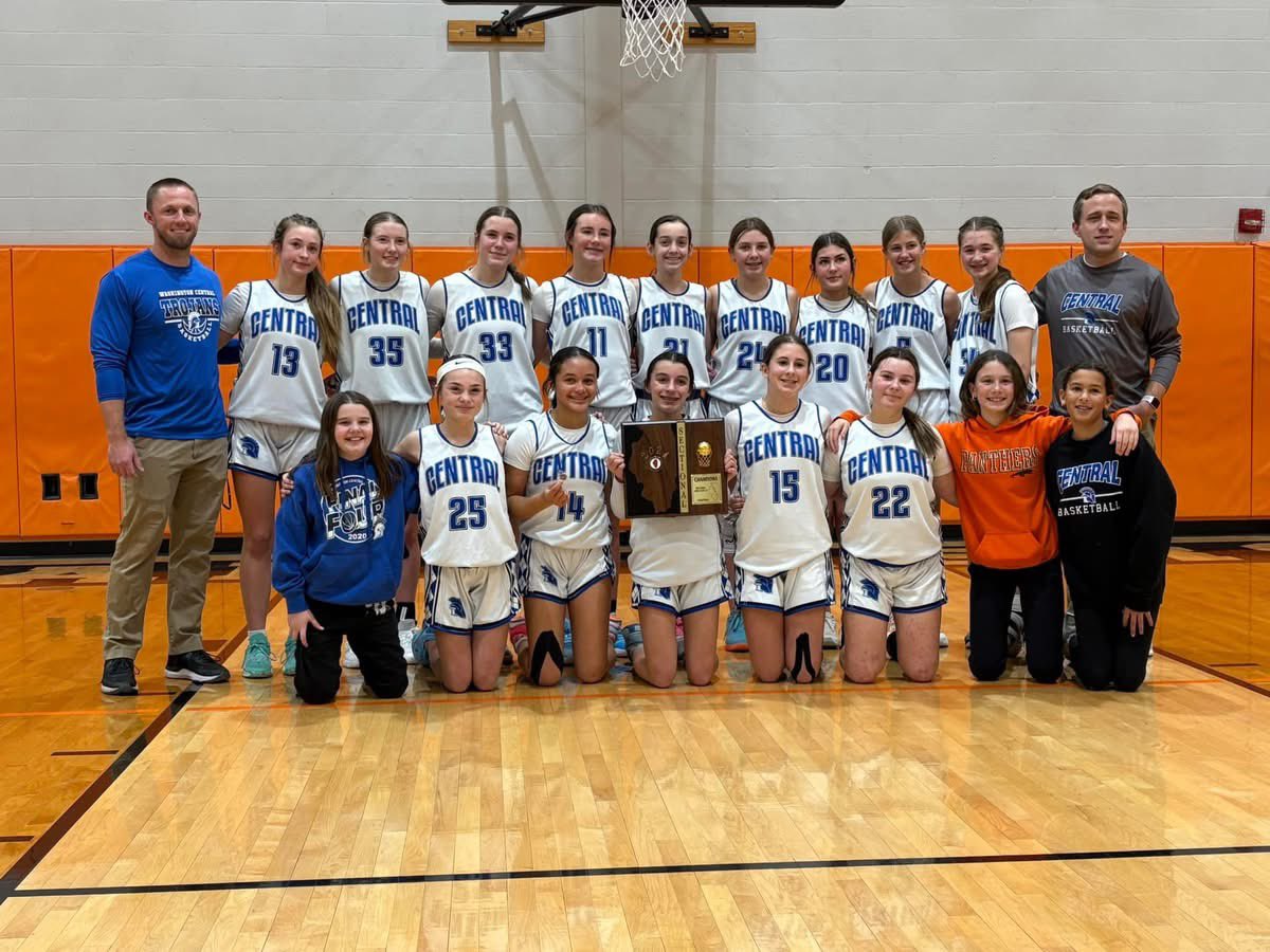 Good luck to our players in the IESA state finals!

Illini Bluffs - playing for 2A state championship! S/O to Audrey Dickinson, Whitney Parker, &amp; Addi Bleichner!

Washington Central - playing for 3A - 3rd place. S/O to 
Sophia Hladun &amp; Kallie Gurewitz. 
#MidProFam 🏀