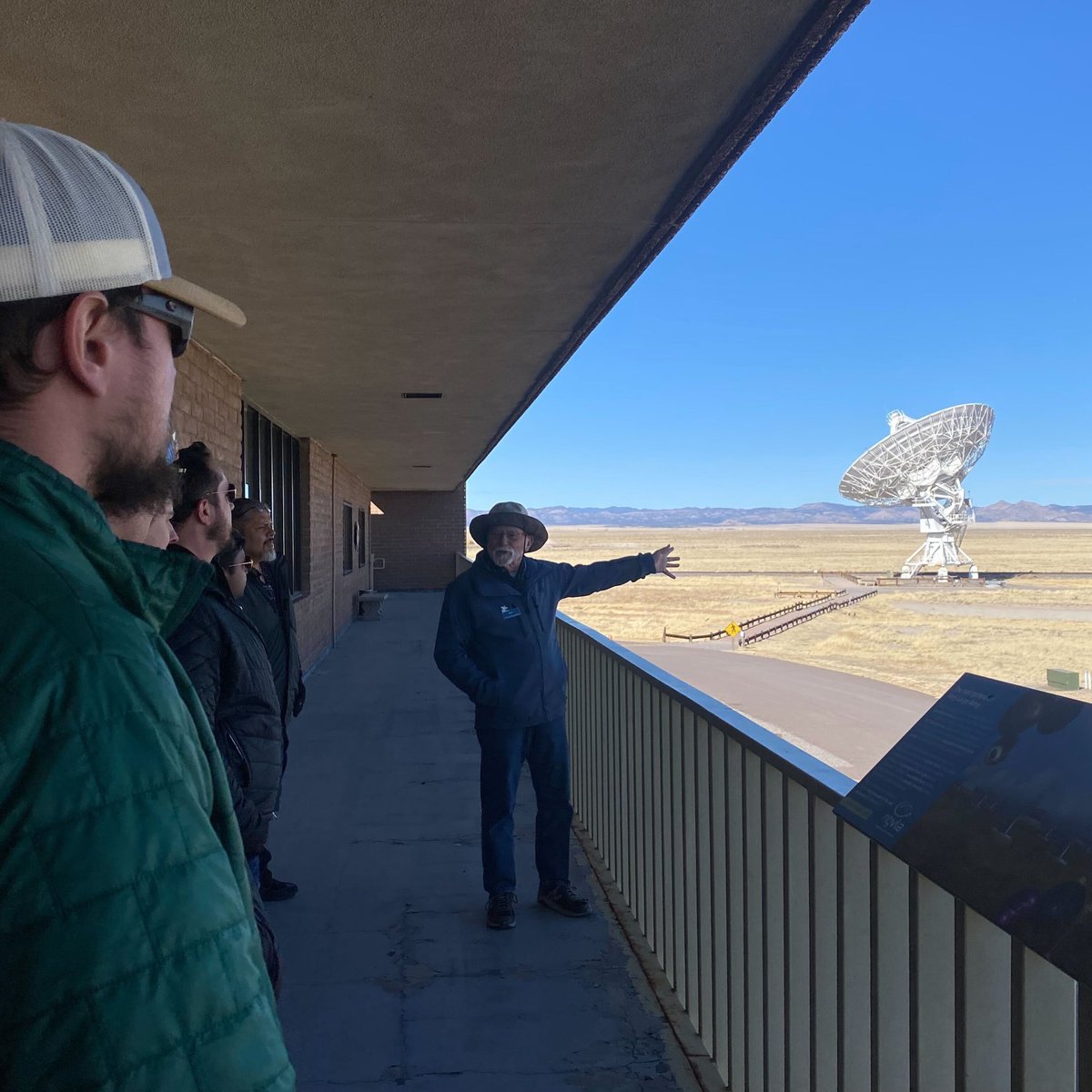 hoonify_tech's tweet image. The Hoonify team had the privilege of visiting the #VeryLargeArray &amp;amp; we&apos;re exited for what the Next Generation Very Large Array will bring. Thank you to our tour guide and scientist, Rick Perley, for his fascinating insights.
#ngVLA #Astronomy #Innovation #Hoonify #TurbOS #NRAO