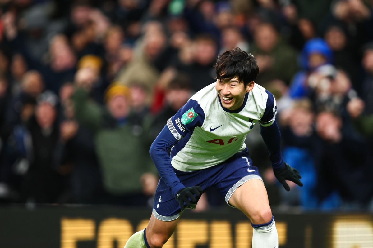 Jusstotb's tweet photo. Son Heung-Min #CarabaoCup https://t.co/Bkb0YCyOBM