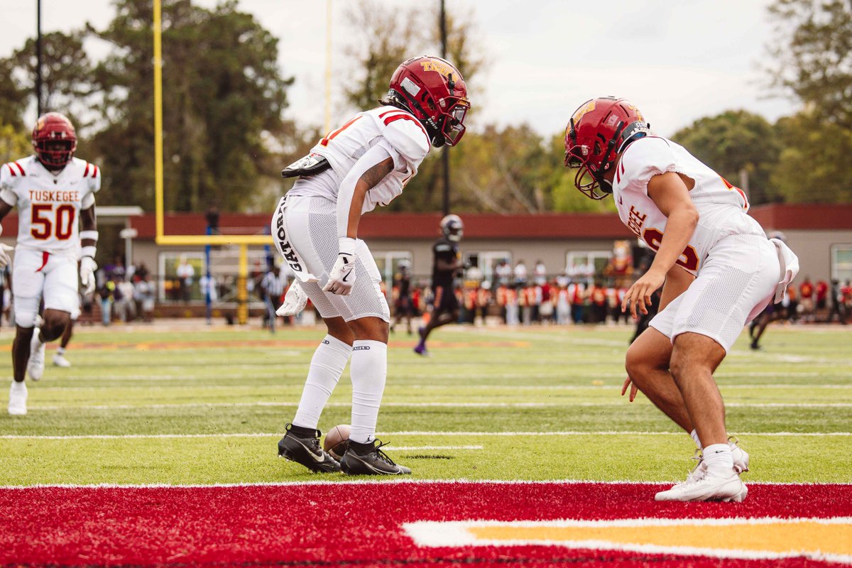 An anonymous donor has just boosted the work of Tuskegee University Athletic Director Reginald Ruffin’s fundraising efforts for student athletes by donating $1.5 million toward the program. Read more at: tuskegee.edu/news/tuskegee-…

#TuskegeeUniversity #TheTuskegeeWay