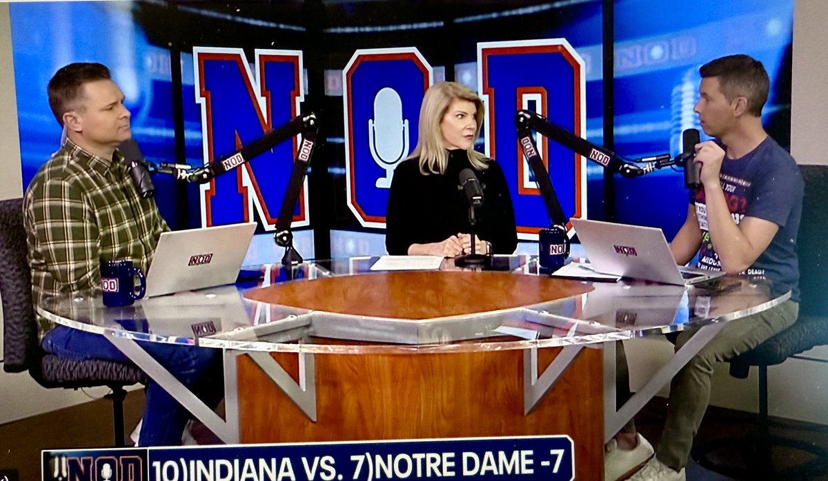 KellyRingFox13 tweet media