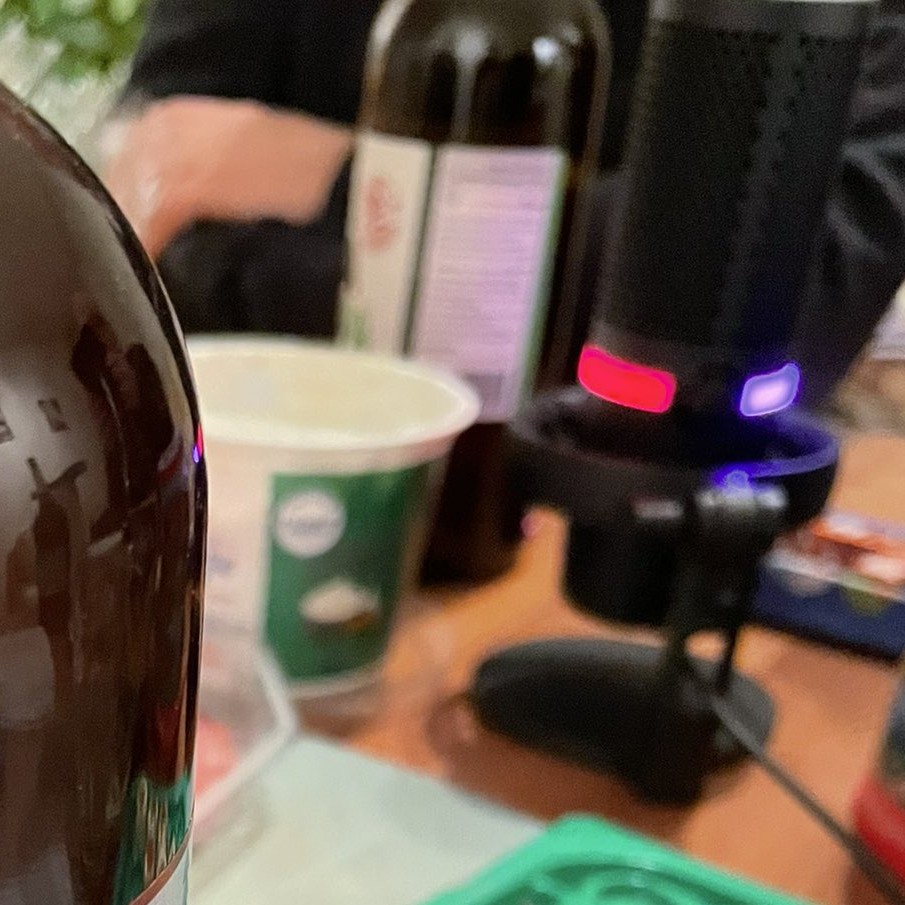 jpdarky's tweet photo. Le S17E05 de #Radiostub , l'épisode "Entre Wham! et Mariah Carey" est disponible !
https://t.co/yQzIxytsX1
Avec @Guigues_2point0 @athorstub @alx_hummel et @Roulian_san , beaucoup d'émotions.
Des tas de #QuestionsMinitel aussi.
#LiveRCS https://t.co/Hqi3BXbfTg