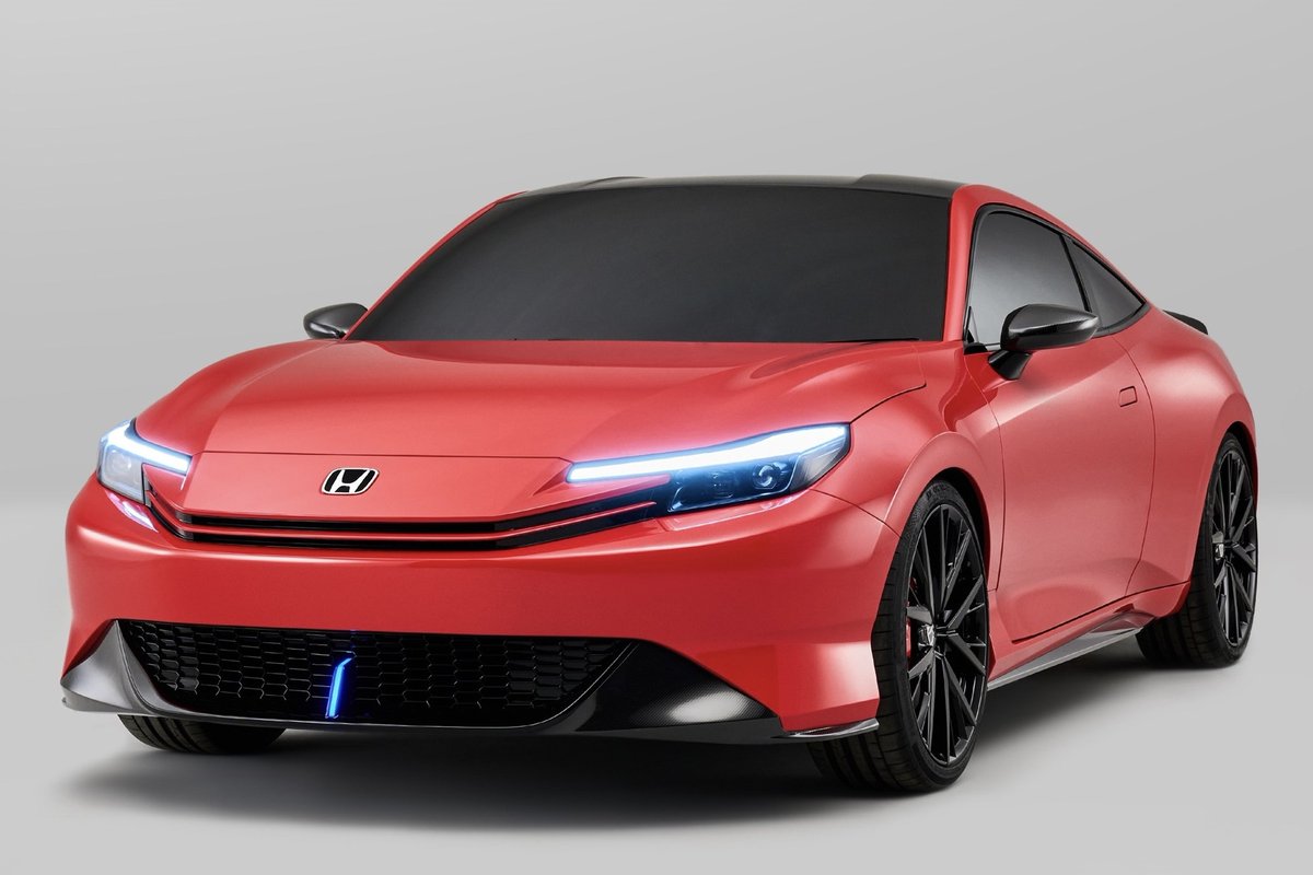 responsejp's tweet photo. ［15秒でニュース］エアロ装備のホンダ『プレリュード』新型…東京オートサロン2025で初公開へ
https://t.co/GBZgxe4NvQ

#新型車 #ホンダ #プレリュード #シビック https://t.co/mFas8tkOuj