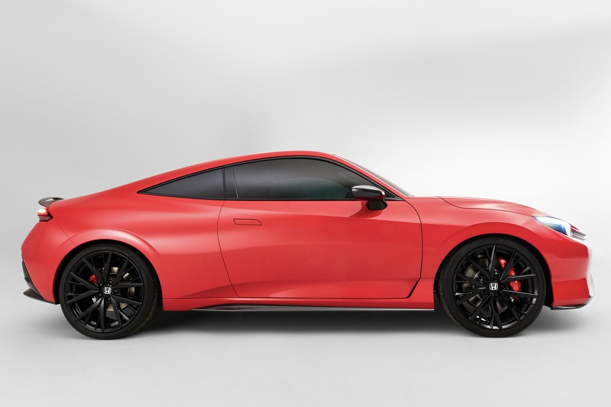 responsejp's tweet photo. ［15秒でニュース］エアロ装備のホンダ『プレリュード』新型…東京オートサロン2025で初公開へ
https://t.co/GBZgxe4NvQ

#新型車 #ホンダ #プレリュード #シビック https://t.co/mFas8tkOuj