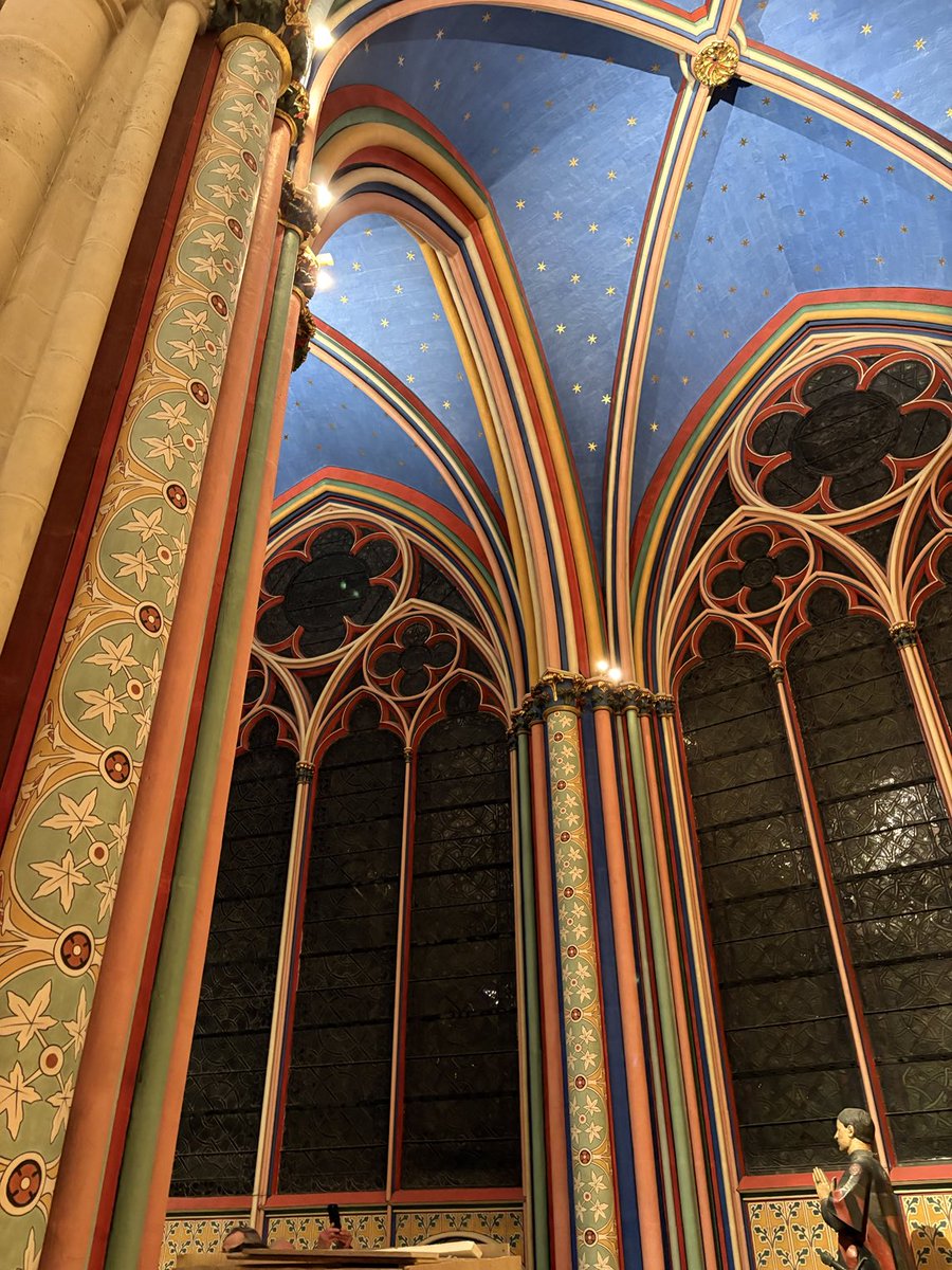 RocaboyN's tweet photo. Magnifique Notre Dame https://t.co/liH66unULa