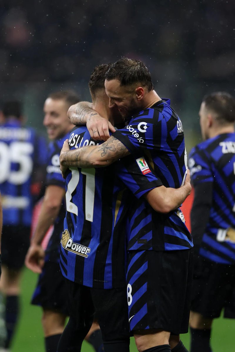 InterClub1908's tweet photo. โซ๐ต๐ #CoppaItaliaFrecciarossa #InterUdinese 2-0 l'@Inter vince con i gol di #Arnautovic e #Asllani SEMPRE #FORZAINTER #AMALA #SempreForzaInter #PazzaInter #IMInter #DAZN #InterFans #InterClub1908
Seguite il profilo di riserva @InterClub1908_ ๐ค๐ https://t.co/m5F71VKDVL