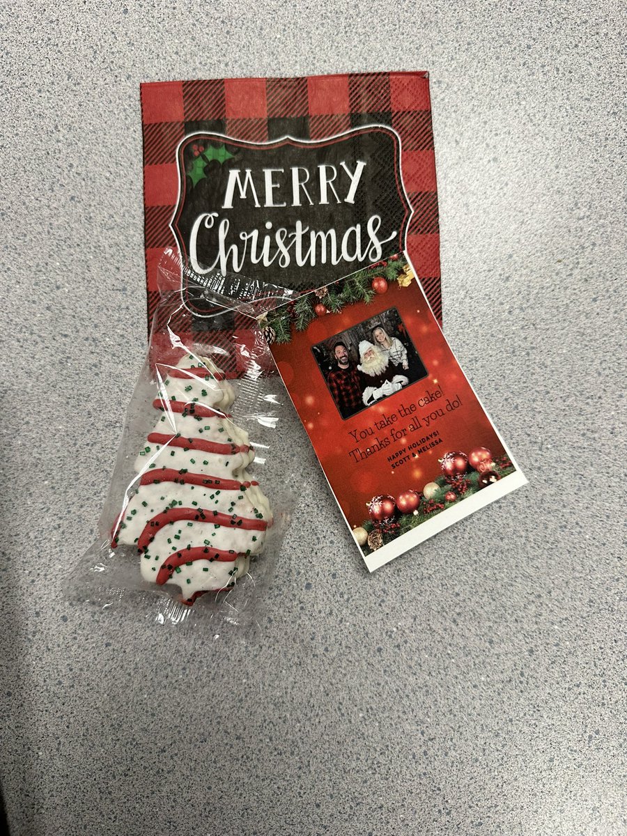 PalmLanePride's tweet photo. On the 4th day of Christmas our Admin to us … the sweetest thank you for everything we do. We would like to thank everyone in the Cartwright family for everything they do  &amp; wish them all the merriest of holidays! @PalmLanePride @ScottNighCSD83 @CartwrightSD #BeTheGameChanger https://t.co/1DBPRBAOYK