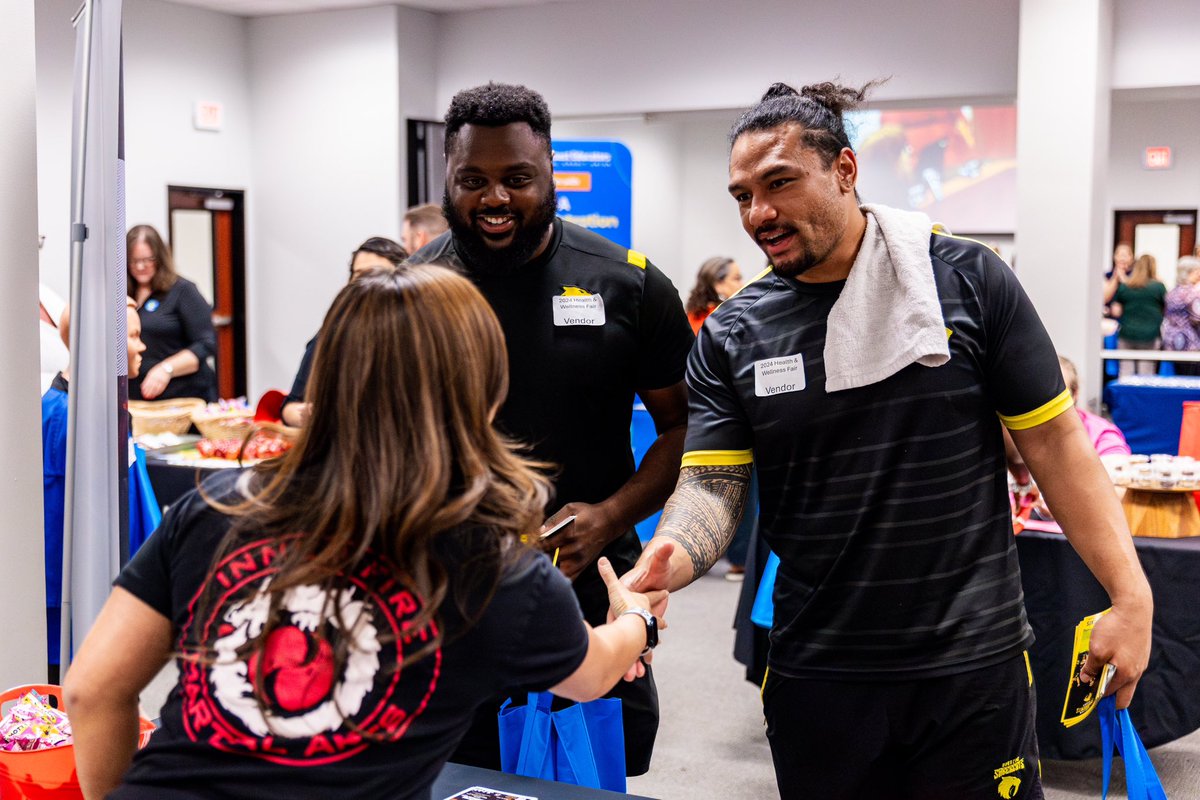 HOUSaberCats's tweet image. During the offseason, we had the opportunity to attend the Pearland ISD Health &amp;amp; Wellness Fair! Val &amp;amp; LaRome had a fantastic time meeting the Pearland ISD Superintendent, staff &amp;amp; others while spreading the word about SaberCats Rugby. Thanks for having us! 😼🏉#CatsInTheCommunity