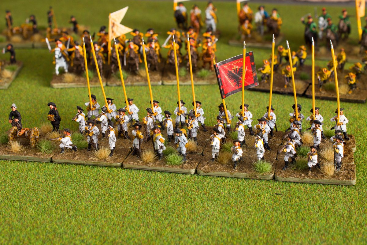 khaiell's tweet image. I got some time to take proper pictures of my 15mm models I painted a couple of months back. Remember, that they are tiny…